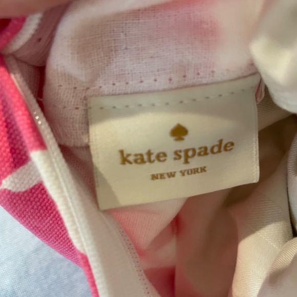 Kate Spade dot patterned pink pillow with down insert and hidden zipper - Picture 4 of 7